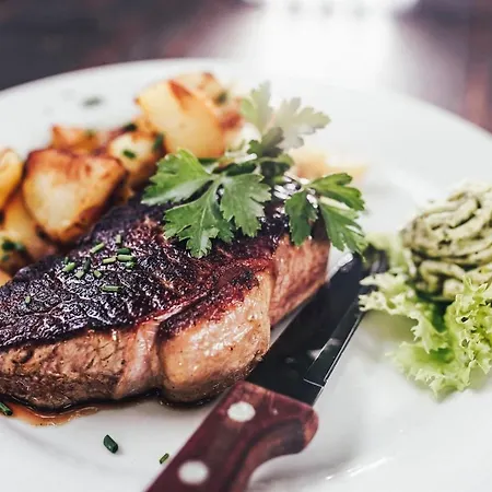 Penzion Zum Loewen 3*